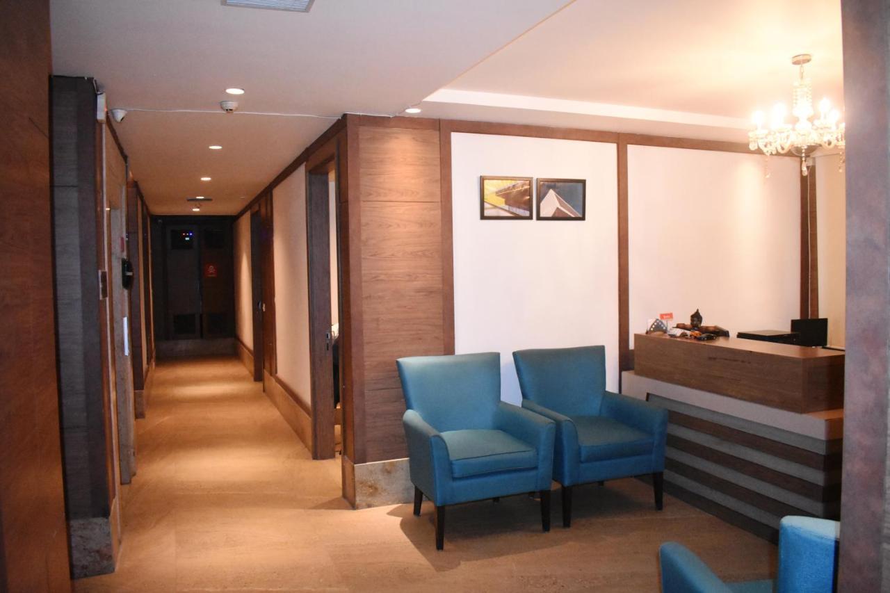 Lemonwood Suites By F9 Hotels - Trivoli Garden Chhatarpur Nuova Delhi Esterno foto