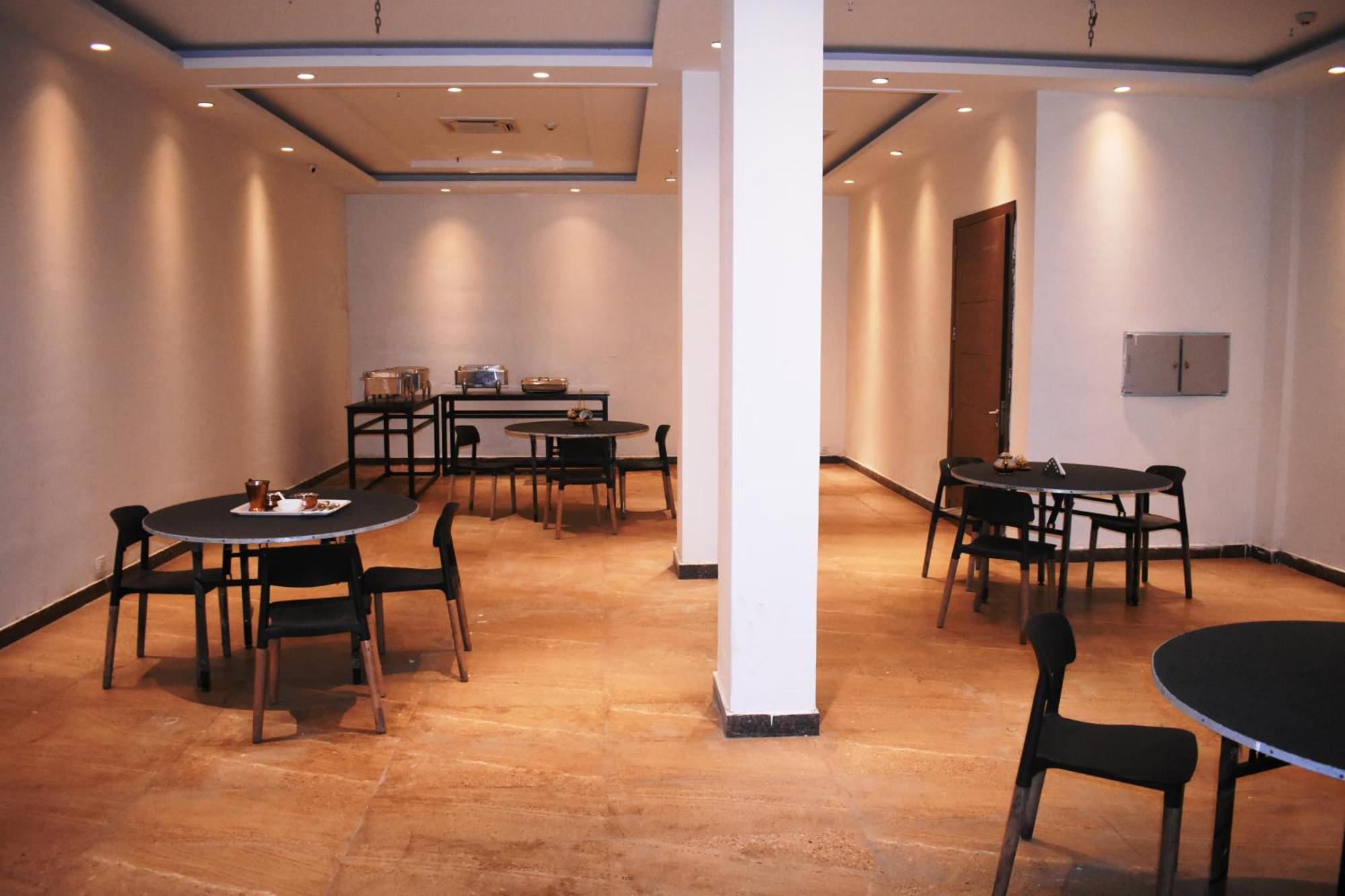 Lemonwood Suites By F9 Hotels - Trivoli Garden Chhatarpur Nuova Delhi Esterno foto