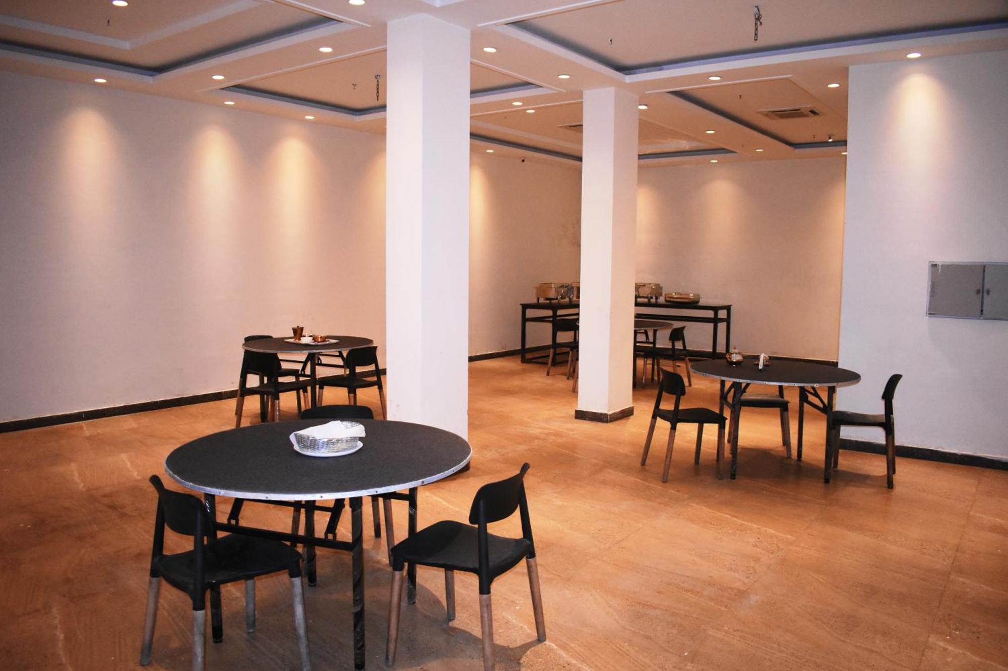 Lemonwood Suites By F9 Hotels - Trivoli Garden Chhatarpur Nuova Delhi Esterno foto