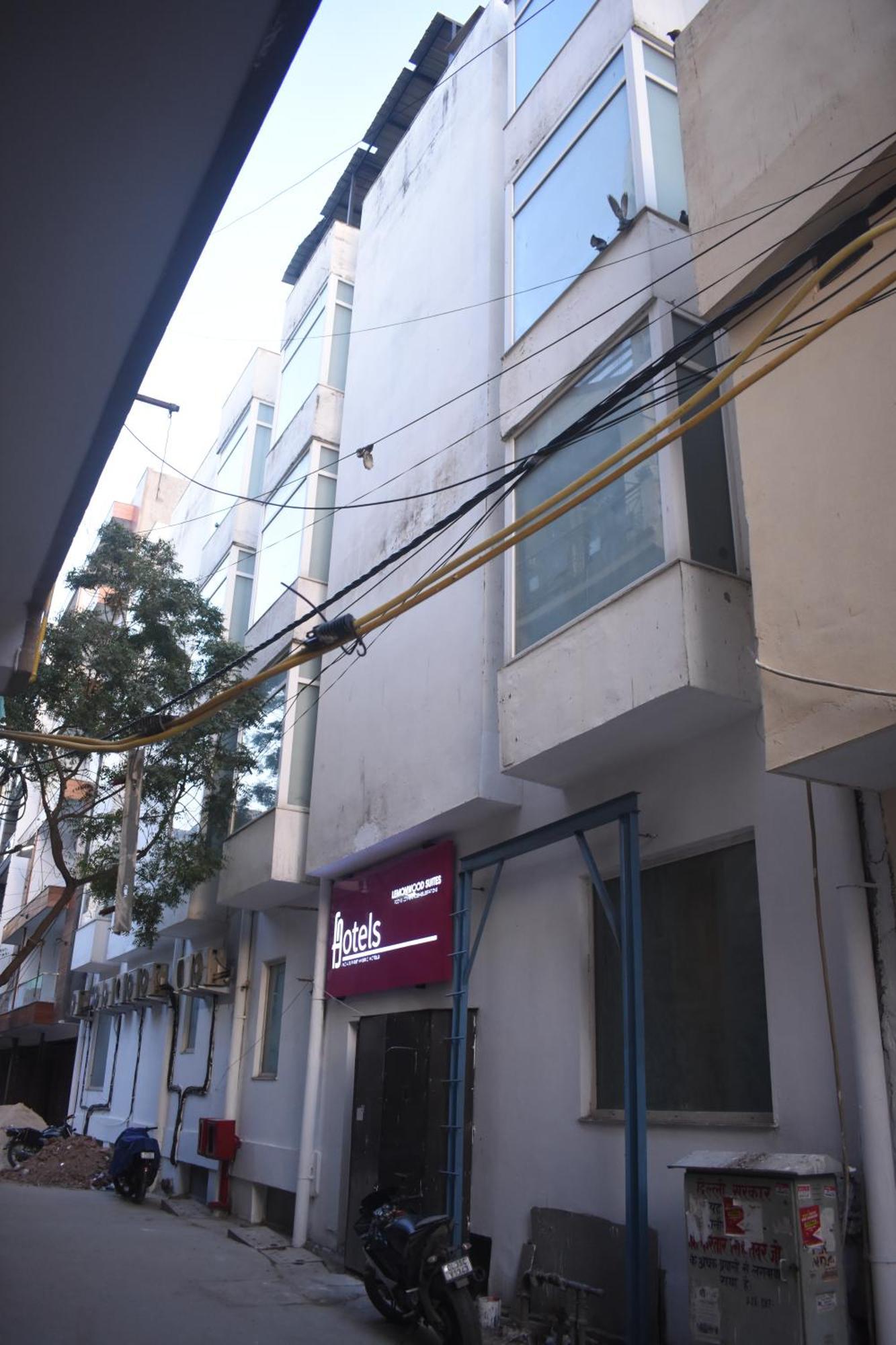 Lemonwood Suites By F9 Hotels - Trivoli Garden Chhatarpur Nuova Delhi Esterno foto